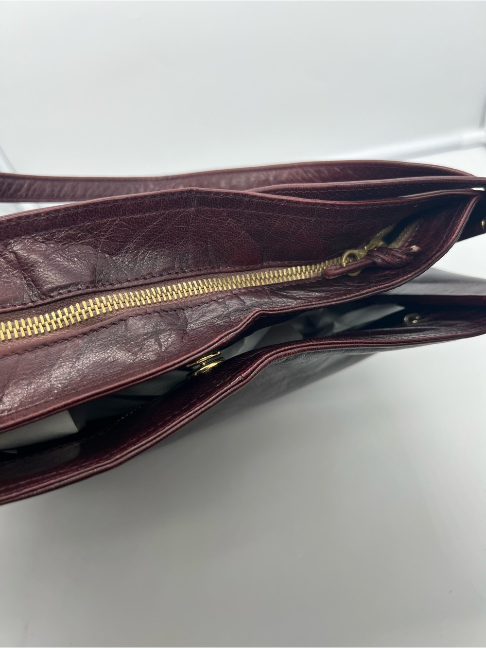 BOTTEGA VENETA VINTAGE Oxblood Red Smooth Leather Double Strap Shoulder Bag Hobo - Picture 12 of 17